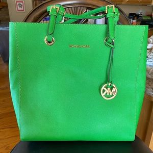 Michael Kors Tote